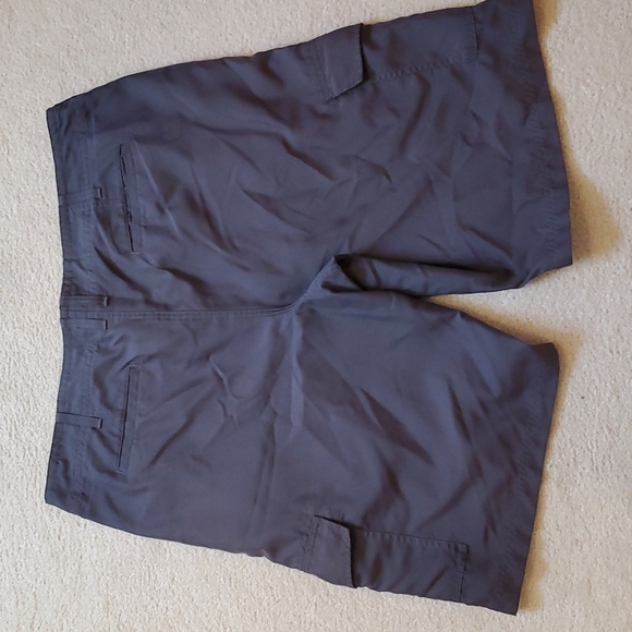Men's Tony Hawk Shorts Size 40 - Picture 3 of 4